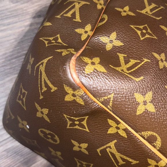 Louis Vuitton Brown Monogram Tote Bag - Picture 7 of 10